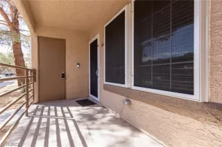 Photo #5: 2475950 Listing 