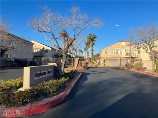 Photo #4: 2475971 Listing 