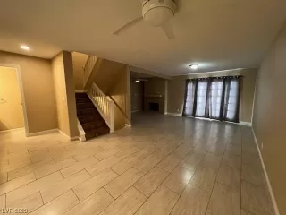 Photo #6: 2475991 Listing 