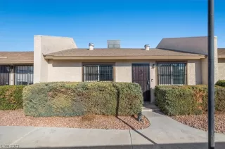 Photo #1: 2476010 Listing