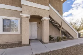 Photo #2: 2476054 Listing