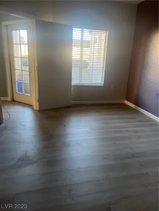 Photo #2: 2476125 Listing 