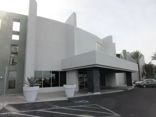 Photo #1: 2476134 Listing