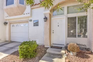 Photo #2: 2476159 Listing 