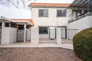 Photo #1: 2476206 Listing 