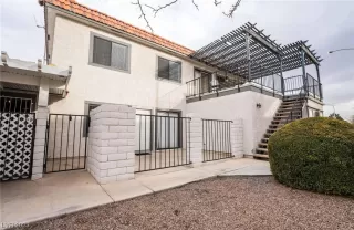 Photo #2: 2476206 Listing 