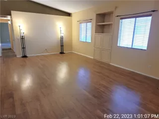 Photo #2: 2476238 Listing 