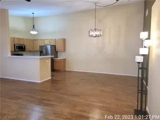 Photo #4: 2476238 Listing 