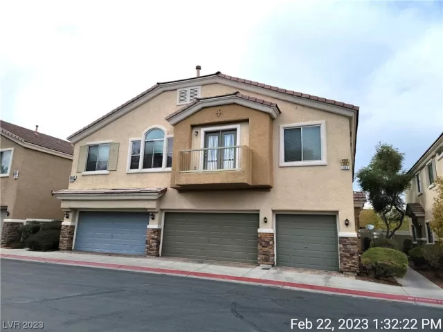 MLS: 2476239 Condo For Sale