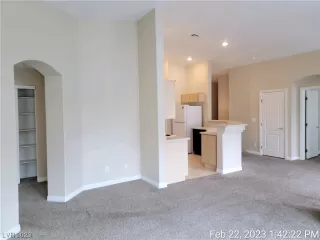 Photo #3: 2476239 Listing 