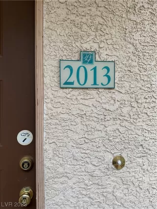 Photo #2: 2476274 Listing 