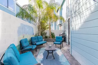 Photo #4: 2476302 Listing