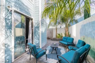 Photo #5: 2476302 Listing