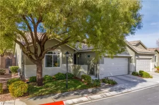 Photo #1: 2476314 Listing 