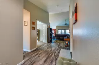 Photo #2: 2476314 Listing 