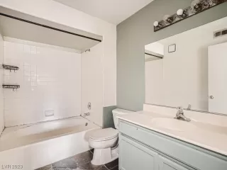 Photo #5: 2476360 Listing 