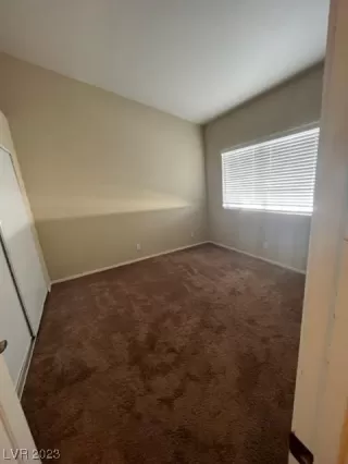 Photo #6: 2476367 Listing 