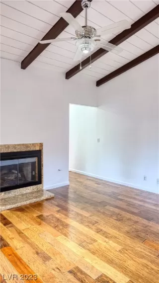 Photo #2: 2476405 Listing