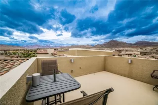 Photo #1: 2476431 Listing 