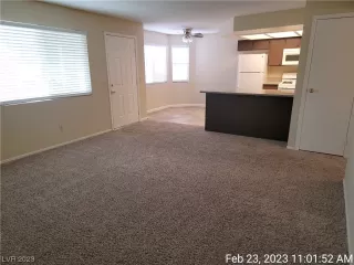 Photo #3: 2476498 Listing 