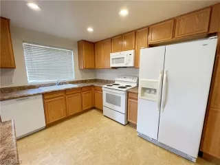 Photo #6: 2476512 Listing 