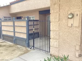 Photo #1: 2476526 Listing 