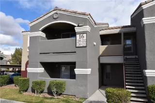 Photo #1: 2476600 Listing