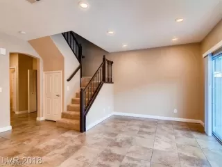 Photo #3: 2476602 Listing 