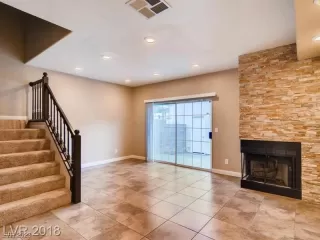 Photo #4: 2476602 Listing 