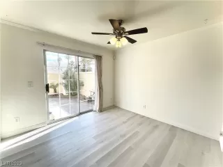 Photo #6: 2476662 Listing 