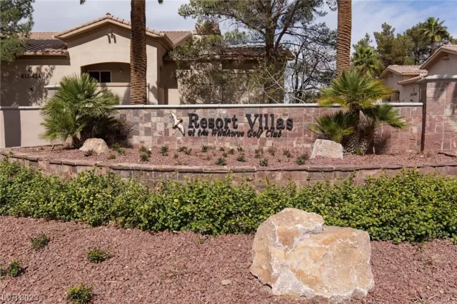 MLS: 2476684 Condo For Sale