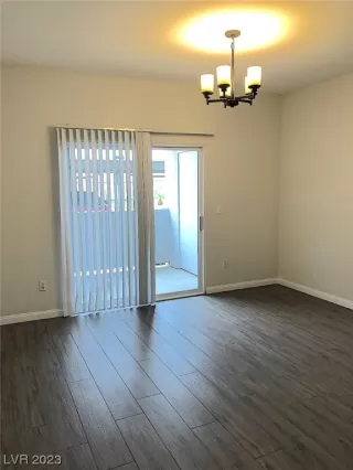 Photo #1: 2476703 Listing