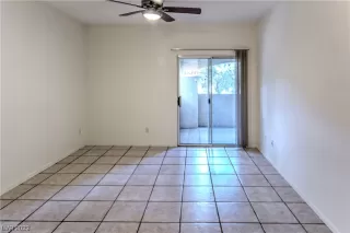 Photo #6: 2476715 Listing 