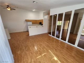 Photo #5: 2476745 Listing 