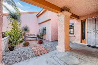 Photo #1: 2476776 Listing