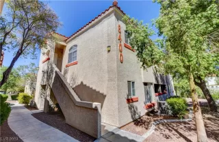 Photo #1: 2476795 Listing 