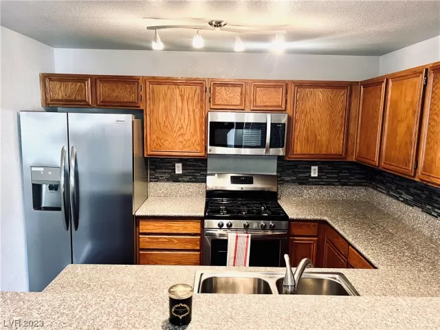 MLS: 2476841 Condo For Sale