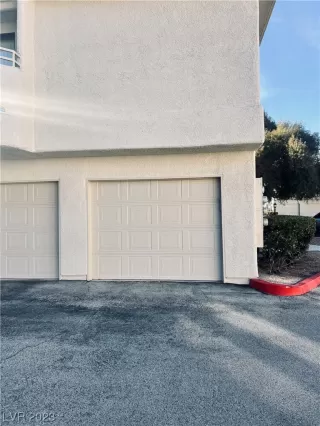 Photo #4: 2476841 Listing 