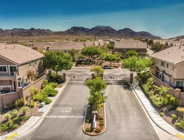 MLS: 2476863 Condo For Sale