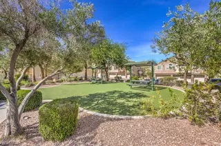 Photo #1: 2476863 Listing