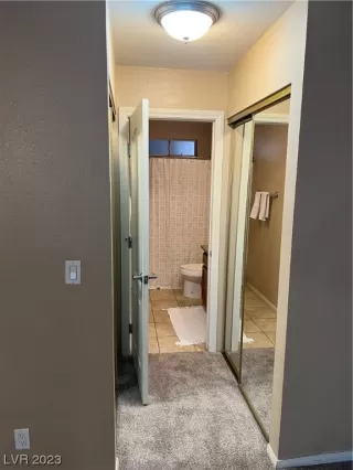 Photo #6: 2476921 Listing