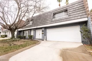 Photo #1: 2476924 Listing