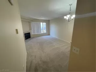 Photo #1: 2476928 Listing