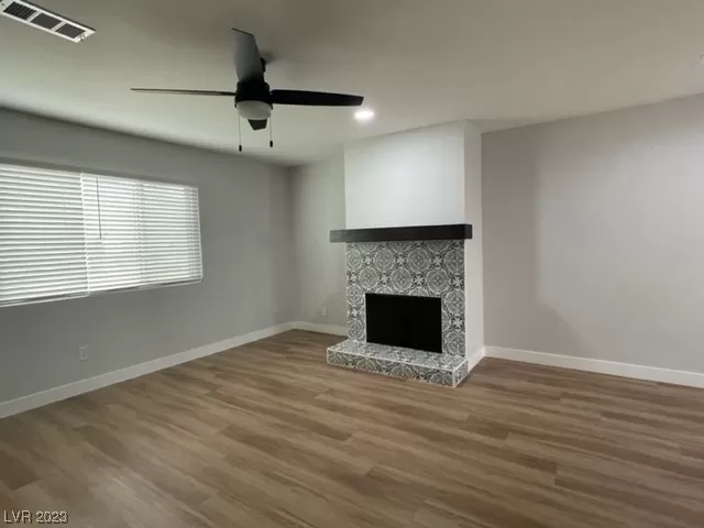 MLS: 2476949 Condo For Sale