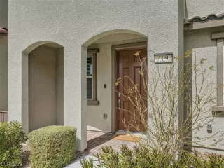 Photo #2: 2477031 Listing 