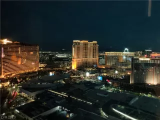 Photo #5: 2477050 Listing