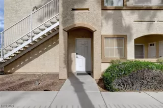 Photo #4: 2477125 Listing