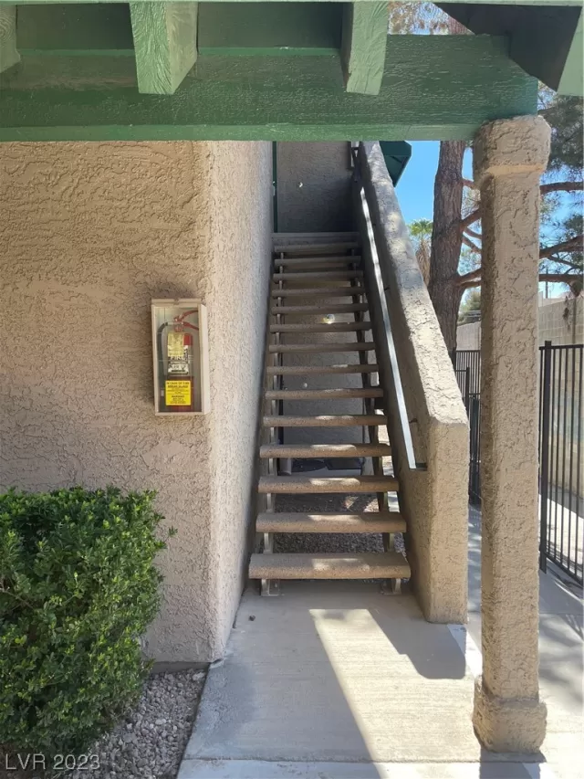 MLS: 2477166 Condo For Sale