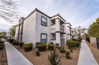 Photo #2: 2477173 Listing