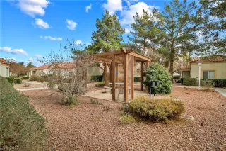 Photo #3: 2477214 Listing